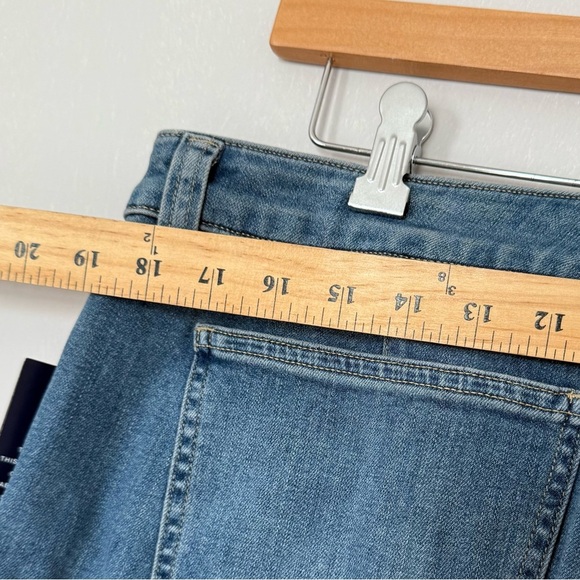 Chaps Blue Denim Jeans Cropped Pants - Picture 13 of 13